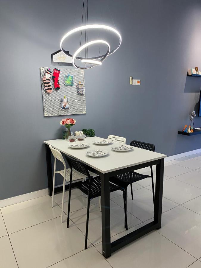 Le Thompson - Puchong Center Ioi Mall Ngoại thất bức ảnh